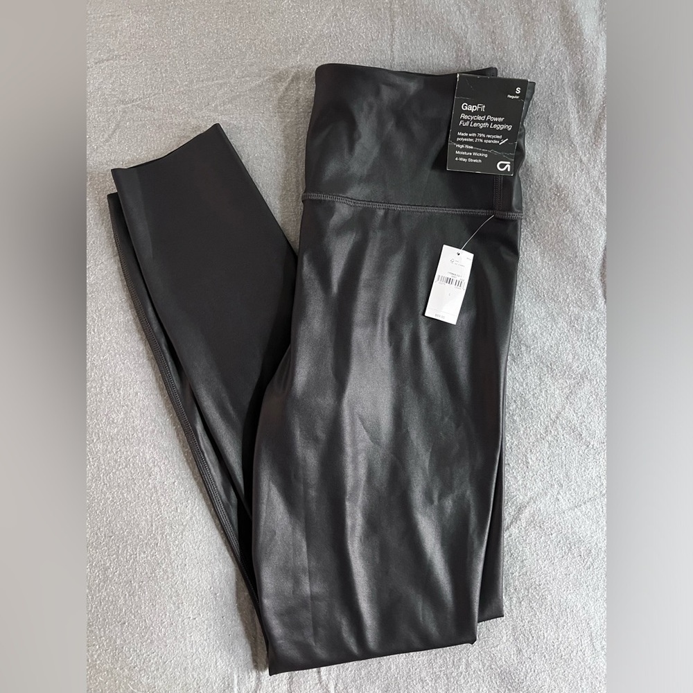 GAP Fit Full-Length Leggings Faux-Leather finish Small NWT